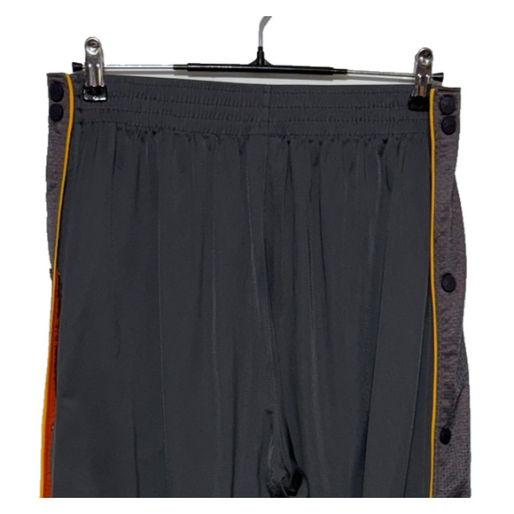 Under Armour Track Pants Mens Large Gray Red Snap Button Side Panel Actual 32X33 - Picture 6 of 9